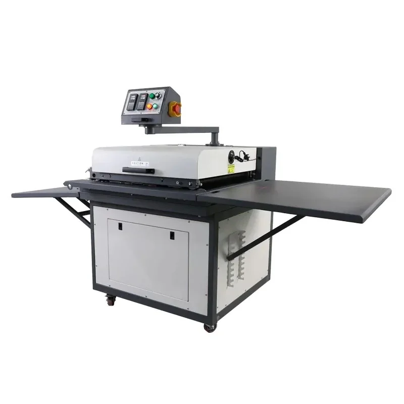 Station de repassage continu Tobago pour DTF et vinyle textile.