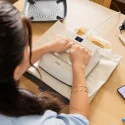 Cricut EasyPress SE 22,5 x 22,5 cm avec tapis – presse à chaud portable