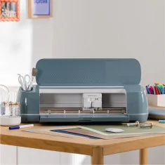 Cricut Maker 4 + Pack Esencial - máquina de corte con kit de materiales y herramientas